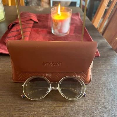 Missoni棕色太阳镜带盒和清洁衣服 — 第 1/4 张图片