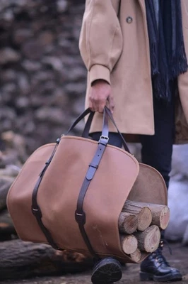 Portador de troncos de cuero, portador de leña, accesorio de chimenea de cuero, hecho a mano Foto 1 de 4