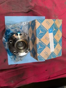 Mercedes-Benz Rear Axle Wheel Bearing Kit – Part No. 201 334 17 01 (New Old... - Bild 1 von 3