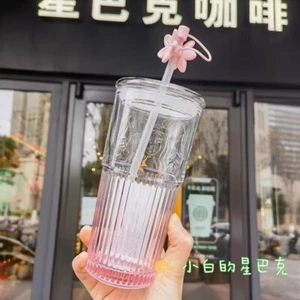 NUEVO vaso Sakura rosa degradado Starbucks con tapa de flor de cerezo - Imagen 1 de 7