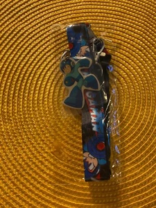 MEGA MAN Lanyard With Keychain LootCrate Gaming HEROIC 2018 Capcom (F6) - Picture 1 of 1