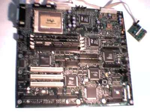AST Manhattan D6200 Motherboard Pentium Pro 200MHz Model 4003 Intel 660942-009 - Picture 1 of 6