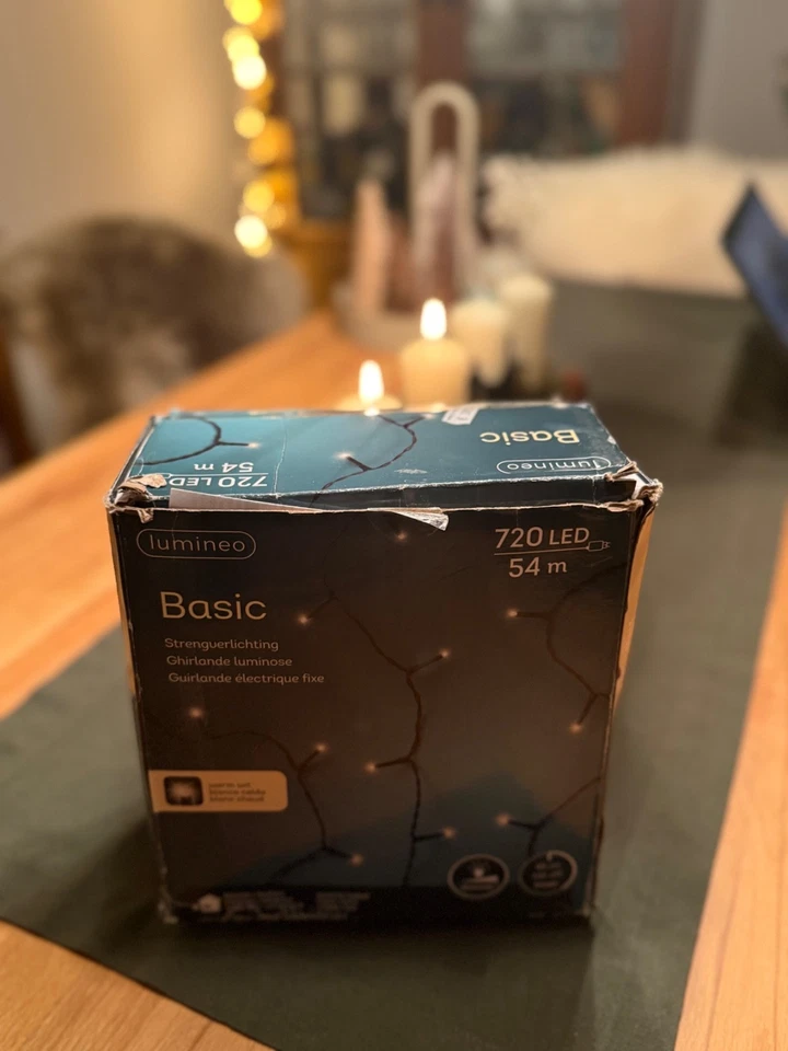 Lumineo Lichterkette 720 LEDs Warmweiß – 54 m – Neu & dimmbar - Bild 1 von 3