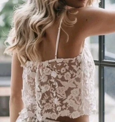 Camiseta Le’ Rose Stories Coquete Renda Transparente Lua de Mel Casamento Tamanho XS - Imagem 1 de 4