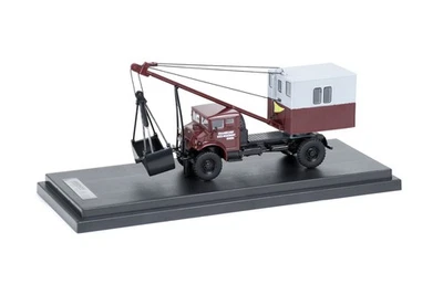 IMC MODELS,CHEVROLET Classic 4x2 with NEDERHOFF cable shovel, 1/50, IMC60-1009 - Image 1 of 4