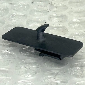 Front Floor Carpet Hook for Mitsubishi L200 KL1T Series 5 2.4 DiD - Picture 1 of 7