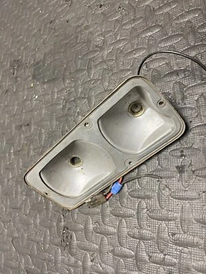 Dodge B100 B200 B300 1971-1977 furgoneta luz trasera carcasa, L o R, 72 73 74 75 76 77 Foto 1 de 4