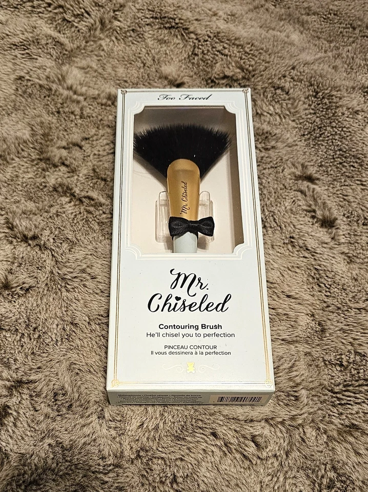 Too Faced Mr Chiseled Contouring Brush Chisel Perfection Full Size Cruelty Free - Image 1 of 1