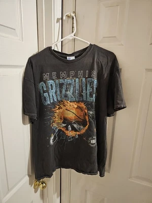 Memphis Grizzlies Short Sleeve T-Shirt Size XL Vintage Style Shirt - Image 1 of 3