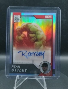 2025 Topps Chrome Marvel Comic Book Artist Autograph Hulk #1 - Ryan Ottley - Picture 1 of 2
