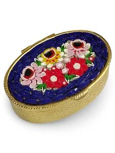 Vintage italienisches Mikro Mosaik Blumendekor Mini aufklappbar Pille Schmuck Deckel Box #52 - Bild 1 von 3
