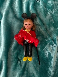 Muñeca Madame Alexander 2004 5" Wendy como Minnie Mouse Mouse Mouse Mouse McDonald's - Imagen 1 de 4