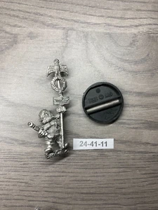 Warhammer 40k - Space Dwarfs Squat Command Standard - Metal OOP - Picture 1 of 2