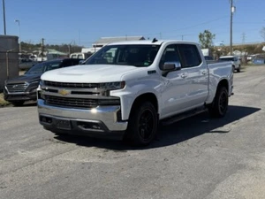 2019 Chevrolet LT 4x4 - Picture 1 of 22