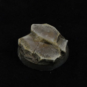 Set base 25 mm (10) resina ardesia v2 roccia scena miniatura Warhammer 40k - Foto 1 di 2