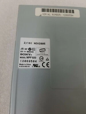 Sony MPF920  Internal Desktop 3.5" inch Floppy Disk Drive - Image 1 of 3
