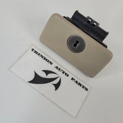 Toyota Solara 2004-2008 caja de guantes pestillo bronceado con tornillos OEM Foto 1 de 4
