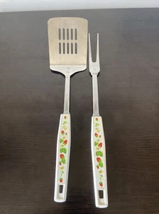Vintage KOCO Küchenutensilien Erdbeere Rebe 2er Set Spatel Fleischgabel - Bild 1 von 4