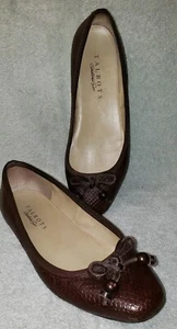 Talbots Women's Ballet Flats Slip-ons Sz 6B Brown Leather Bow with Wooden Beads - Picture 1 of 10