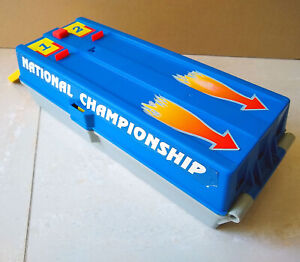 Hot Wheels National Championship Drag Strip Race Set / Carry Case 1995 #65606