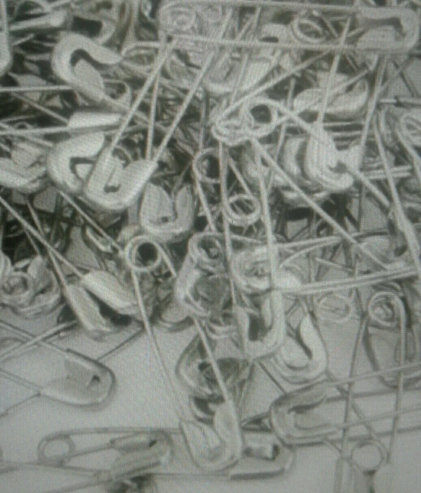 3 pasadores de seguridad aleatorios  Foto 1 de 1