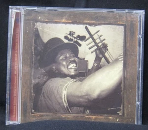 A Spear to the Soul (Mkuki Wa Roho) - Dr Hukwe & Charles Zawose - Womad CD 2000 - Imagen 1 de 3