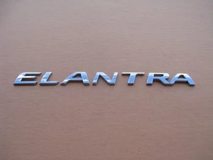 11 12 13 14 15 16 HYUNDAI ELANTRA SEDAN REAR LID EMBLEM LOGO BADGE USED A47200 - Picture 1 of 4