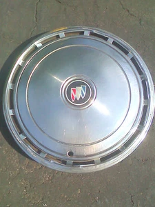 1982 1983 82 83 BUICK CENTURY FACTORY ORIGINAL STAINLESS STEEL OEM HUBCAP - Picture 1 of 1