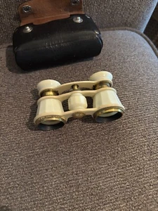 Vintage Soviet Russian Pocket Theatre Binoculars 2.5x Opera Glasses USSR in Case - Picture 1 of 9