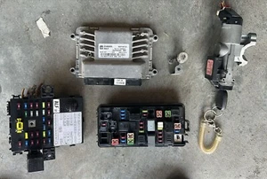 KIT CENTRALINA MOTORE CHEVROLET SPARK 5WY1K11A - Foto 1 di 6