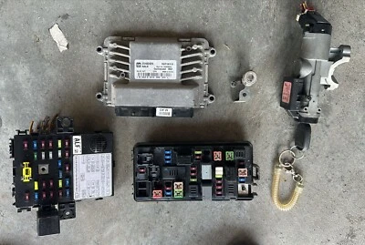 KIT CENTRALINA MOTORE CHEVROLET SPARK 5WY1K11A - Immagine 1 di 4