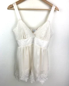 Vintage Y2K Bebe Silk Cami Sleeveless Top Women's Size M White Satin Embroidered - Picture 1 of 6