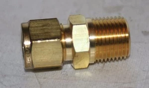 1/2" Tube OD x 1/2" Male NPT Brass Connector Fitting Ham-Let 768LB1/2X1/2 - Picture 1 of 6