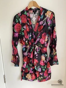 River Island Womens Bodycon Mini Dress Petite Black Floral V-Neck Long Sleeve - Picture 1 of 14