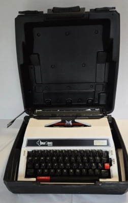 German Language Nakajima Manual Typewriter Butec 8000 W/Case Rare Vintage Tested - Image 1 of 4