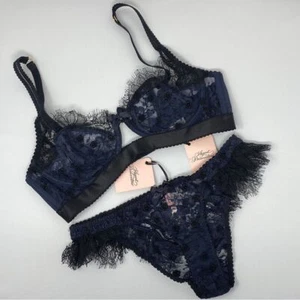 Juego Agent Provocateur Macey Azul Marino Negro 32D/2 Nuevo con Etiquetas $1,350 *OFERTA* - Imagen 1 de 13