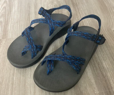 Sandalia exterior ajustable Chaco Vibram para hombre talla 10 azul negro usada en excelente estado Foto 1 de 4