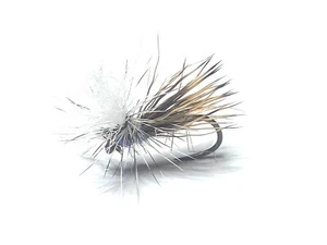 PECHE MOUCHE mouche tavanas blanc vendu à L'UNITE-h12 - Bild 1 von 2