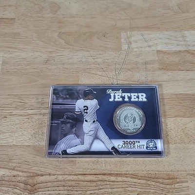 2011 DEREK JETER 3000th CAREER HIT - The Highland Mint - Cinema banhado a prata - Imagem 1 de 4
