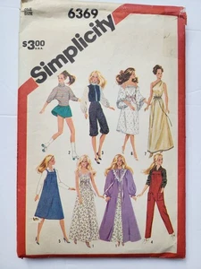 Vtg Sewing Pattern Clothes for 11.5" Fashion Dolls like Barbie, Simplicity 6369 - Picture 1 of 8