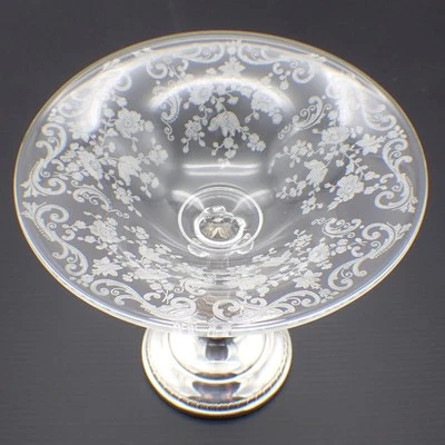 Base de plata de ley de vidrio grabado al ácido de compota Cambridge Chantilly Foto 1 de 4