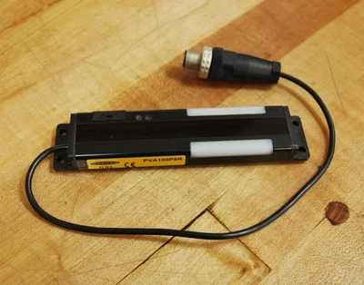 Banner PVA100P6R PVA Series 100MM Array Receiver Range 2M - USED - Image 1 of 3