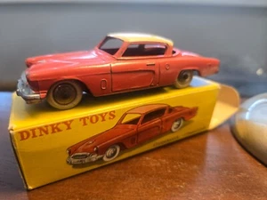 VINTAGE DINKY TOY CAR STUDEBAKER COMMANDER 24Y RED TAN WITH ORIG BOX DIE CAST - Picture 1 of 9