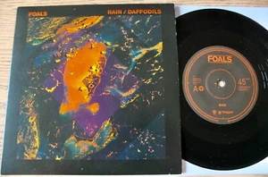 FOALS RAIN & DAFFODILS 7" SINGLE WARNER BROS. (2016) NEAR MINT RECORD STORE DAY - Picture 1 of 2