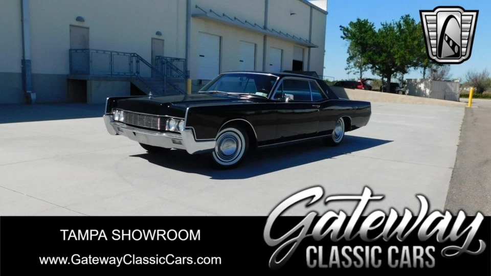1967 Lincoln Continental  - Image 1 of 4