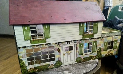 VINTAGE MARX 1950's, WALT DISNEY MANSION TOY DOLL HOUSE TIN METAL, MICKEY MOUSE - Image 1 of 4