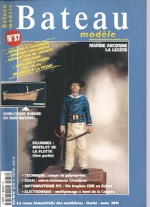 BATEAU MODELE N°37 MARINE ANCIENNE : LA LEGERE / CONS. DEMI-COQUE / FIGURINES  - Picture 1 of 2