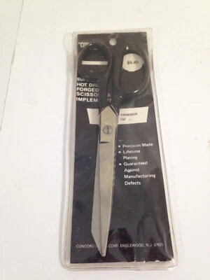 Vtg 7 1/2" CONCORD #137 Scissors Shears Chrome and Black Dressmaker Seamstress - Image 1 of 4