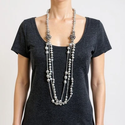 Ana Capri colar de pérolas de água doce multi vertentes cinza contas em tom de prata - Imagem 1 de 4