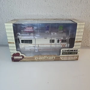 Walking Dead 1:64 1973 Chieftain Supply Drop exclusivo Walking Dead Winnebago - Imagen 1 de 6